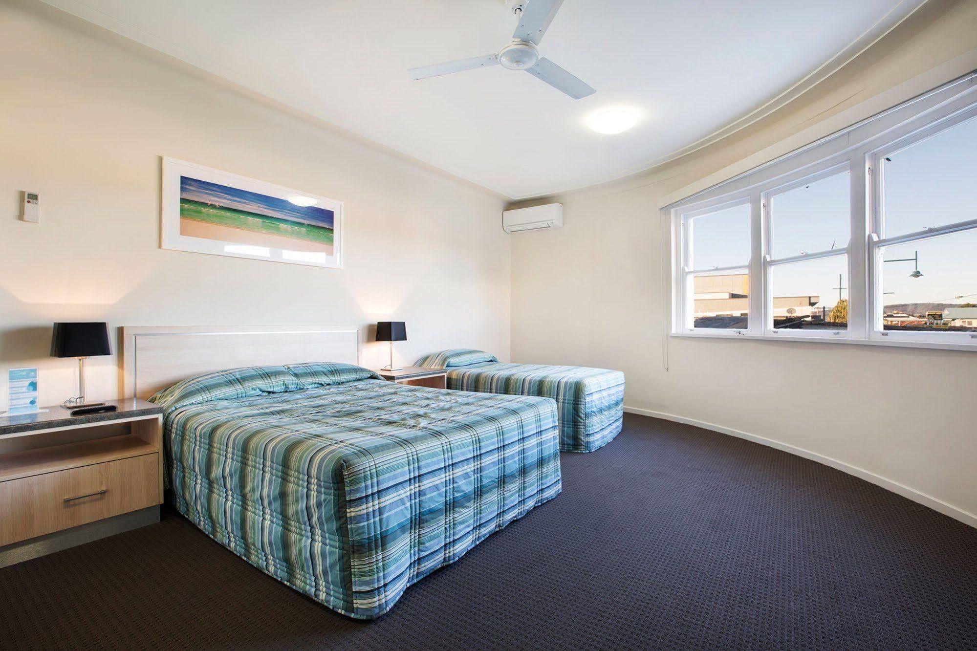 ナイトキャップ アット オーシャン ビーチ ホテル Umina Beach エクステリア 写真