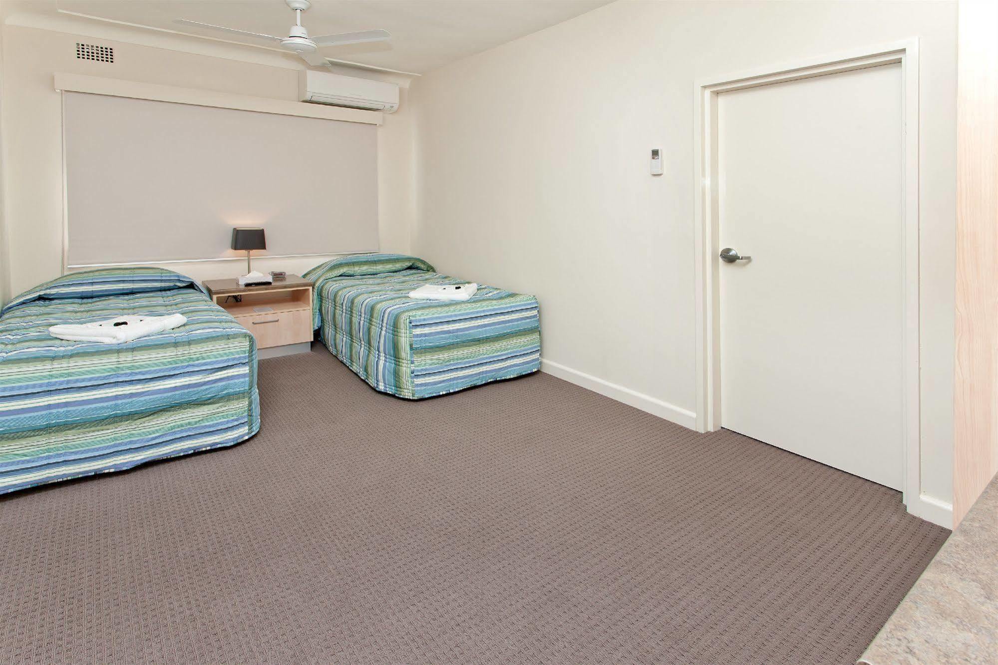 ナイトキャップ アット オーシャン ビーチ ホテル Umina Beach エクステリア 写真