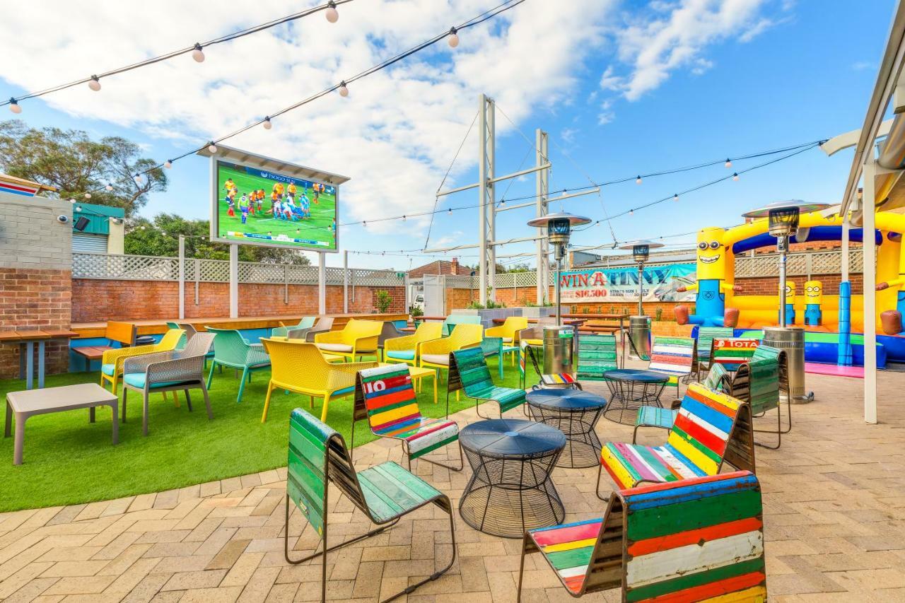 ナイトキャップ アット オーシャン ビーチ ホテル Umina Beach エクステリア 写真